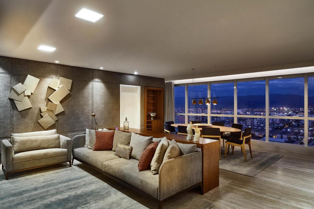 Sheraton Santos Hotel Екстер'єр фото A living room in a typical apartment